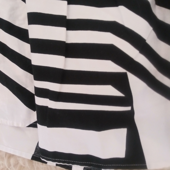 Connection 18 black/white pattern cotton skirt - Picture 3 of 6